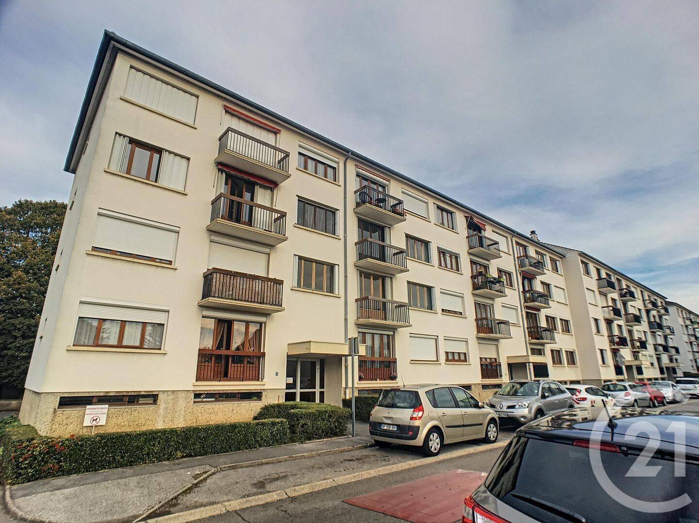 Appartement 3 pièces 61 m² · à Margny-lès-Compiègne · 61,4 m² · 130 000 €