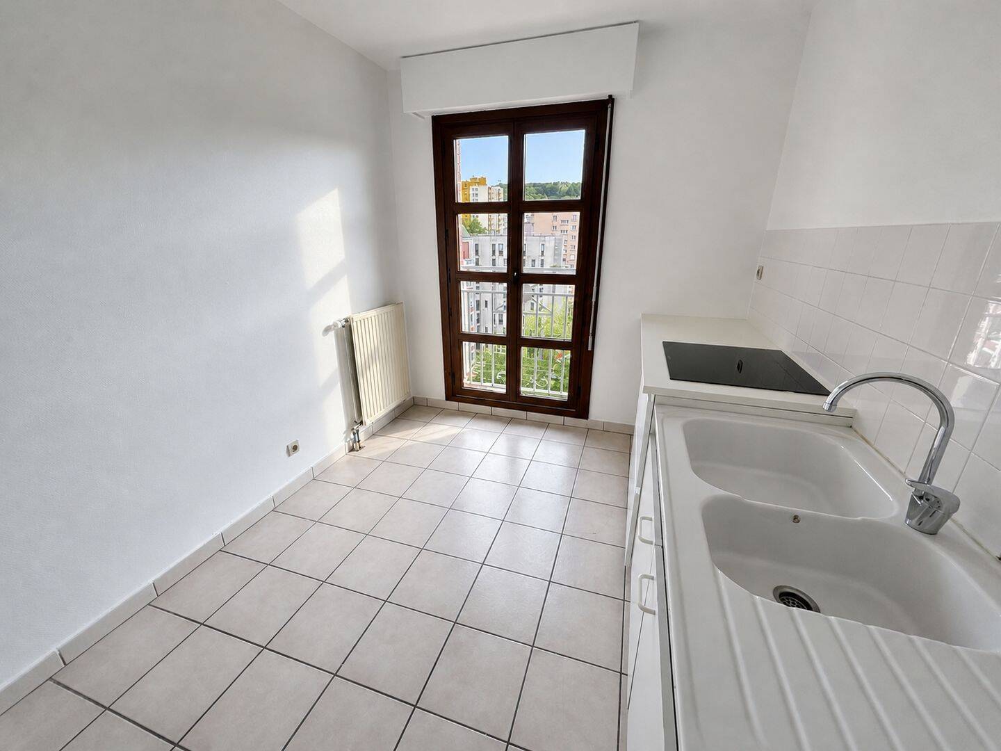 Appartement 3 pièces 71 m² · à Saint-Étienne · 71,4 m² · 750 €