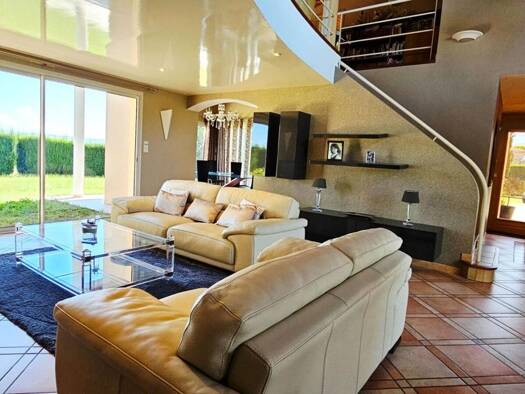 Maison à vendre 550 000 € 7 pièces 4 chambres 181 m² 2 000 m² de terrain Castelnaudary 11400