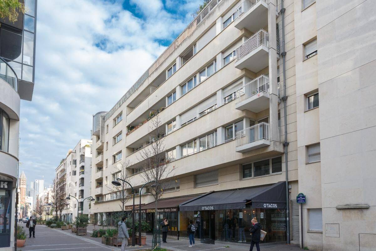 Appartement 3 pièces 75 m² · à Paris 15ème Arrondissement · 75 m² · 2 353 €