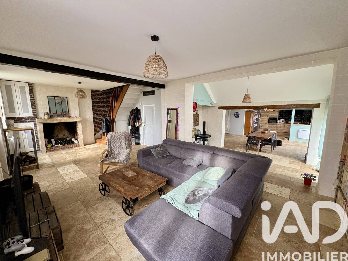 Maison 4 pièces 140 m² · à Auzouer-en-Touraine · 140 m² · 240 000 €