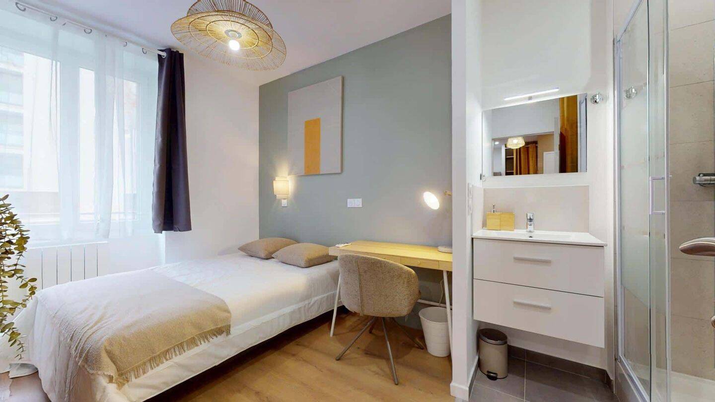 1 pièce 15 m² · à Lyon 3ème Arrondissement · 15 m² · 590 €/mois