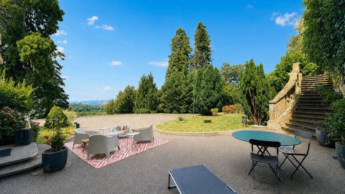 Appartement 4 pièces 132 m² · à Saint-Étienne · 132 m² · 339 000 €