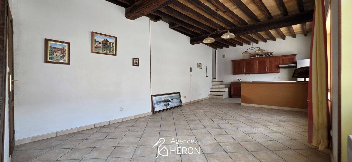 Maison 7 pièces 111 m² · à Nailly · 111 m² · 99 000 €