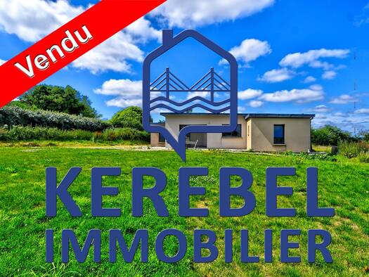 Maison de plain-pied à vendre 254 500 € 6 pièces 4 chambres 111 m² 5 700 m² de terrain Sizun 29450