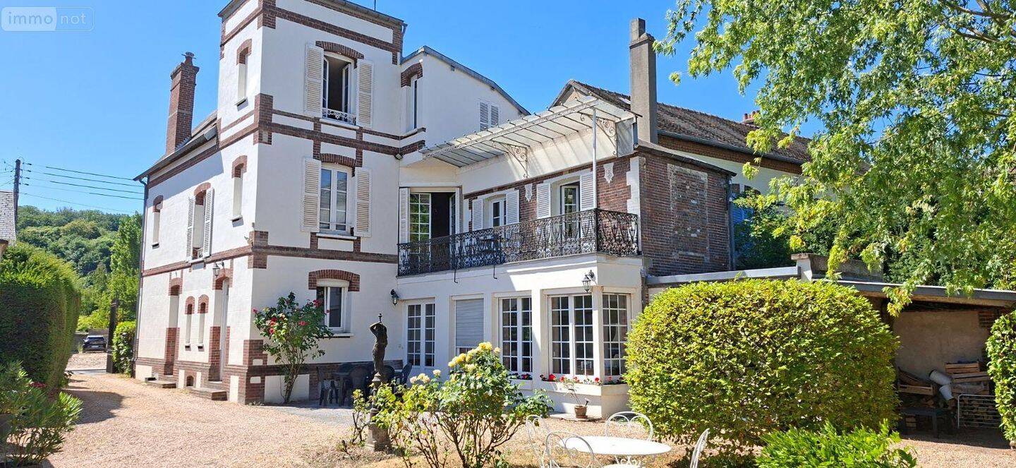 Maison 8 pièces 220 m² · à Évreux · 220 m² · 409 500 €