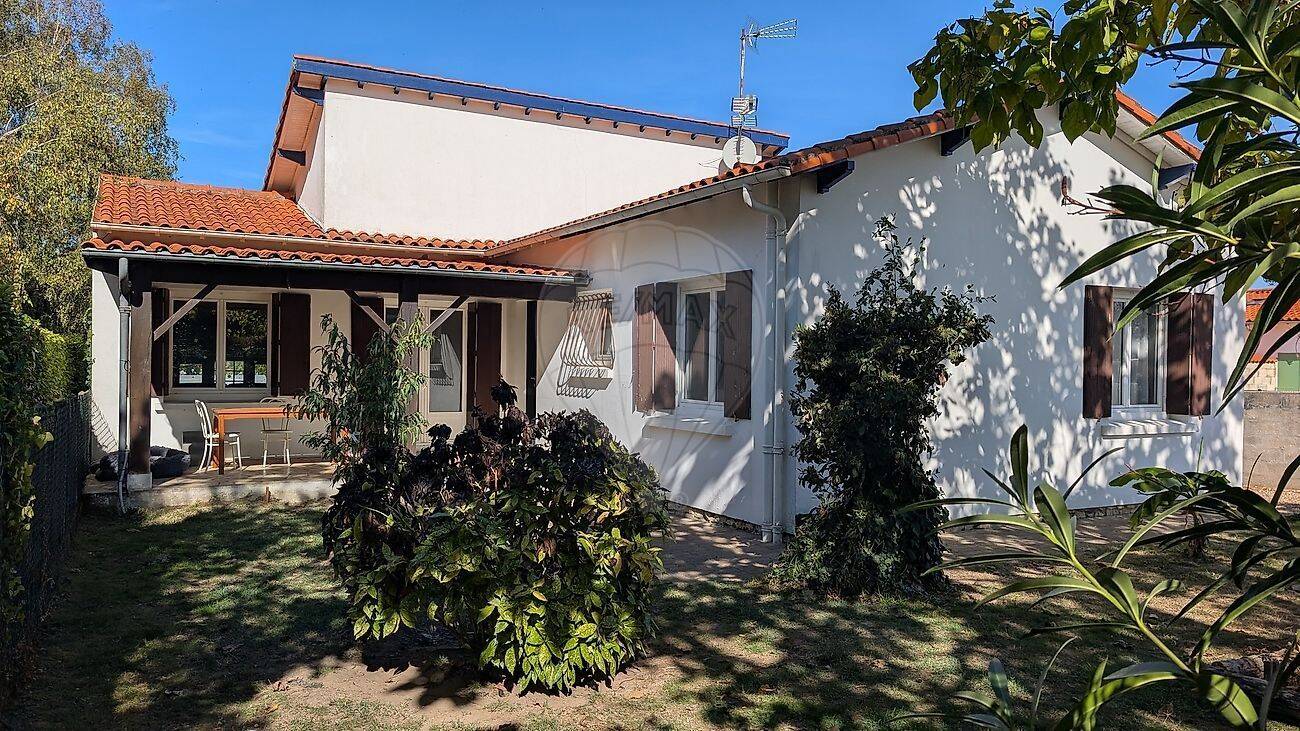Maison 6 pièces 128 m² · à Saint-Palais-sur-Mer · 128 m² · 390 000 €