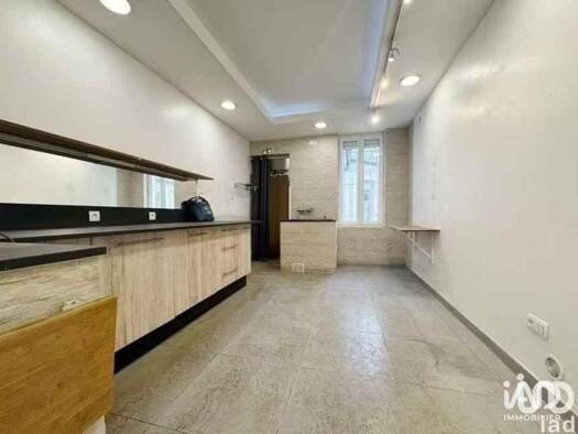 Local commercial à vendre 333 000 € 35 m² de surface de vente Sorano-Centre Ville Vincennes 94300