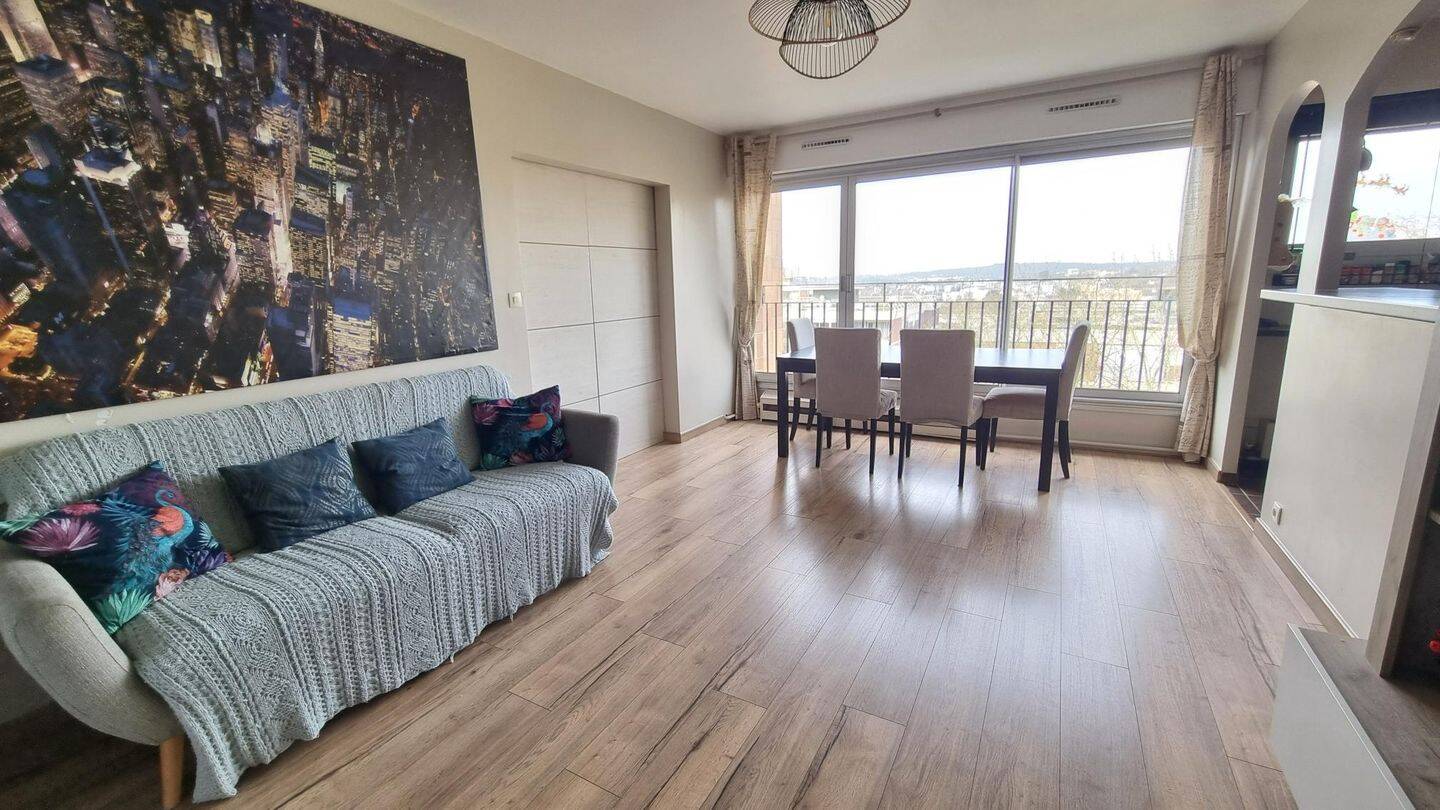 Appartement 4 pièces 80 m² · à Brunoy · 80 m² · 216 000 €