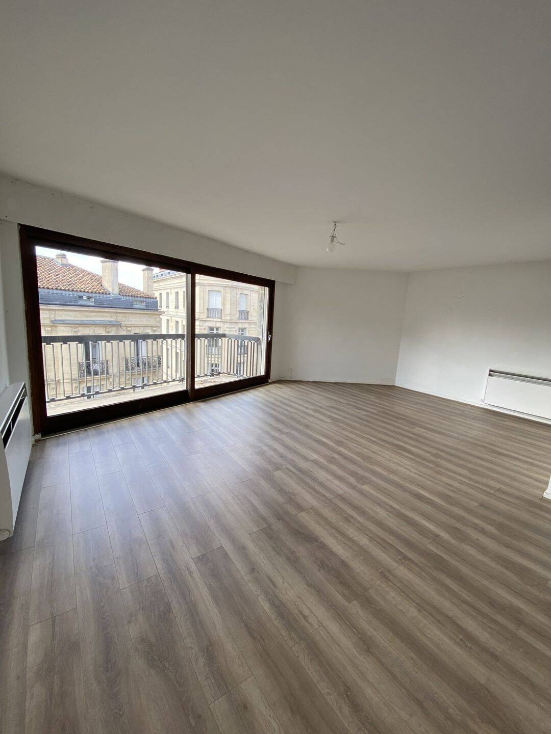 Appartement 4 pièces 80 m² · à Bordeaux · 80,3 m² · 339 200 €