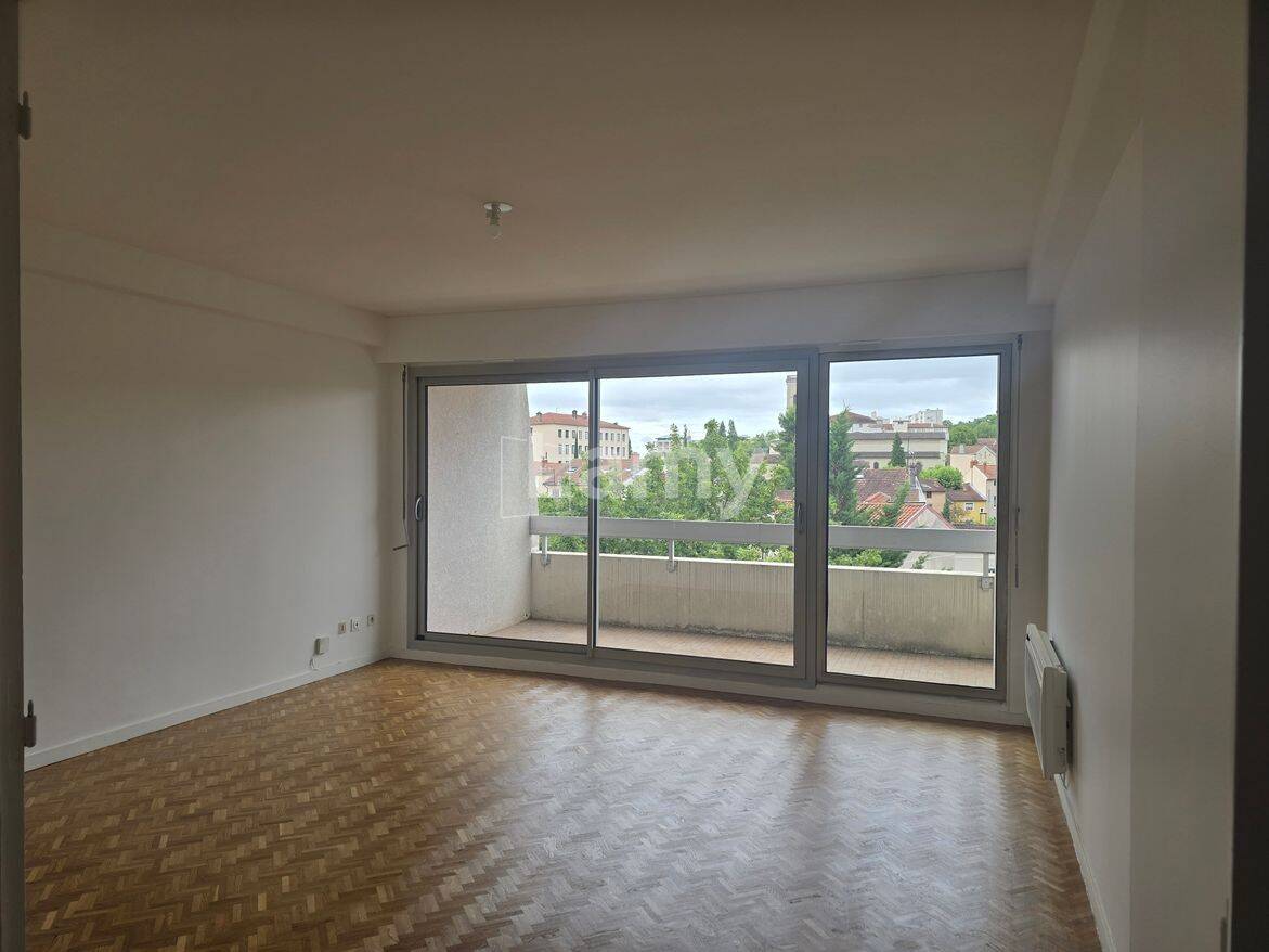 Appartement 3 pièces 78 m² · à Lyon 5ème Arrondissement · 78 m² · 1 178 €/mois