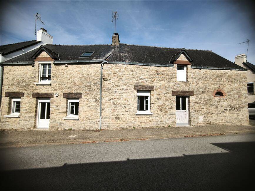 Maison 4 pièces 105 m² · à Saint-Guyomard · 105 m² · 910 €/mois