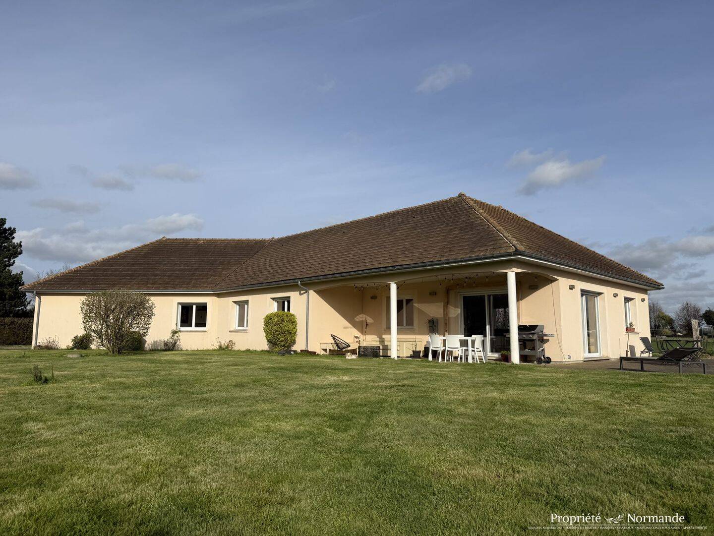 Maison 7 pièces 160 m² · à Pont-Audemer · 160 m² · 399 000 €
