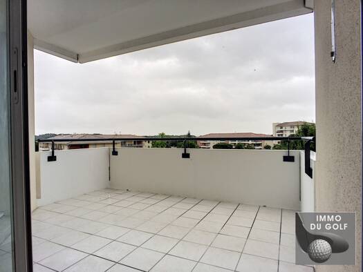 Appartement à vendre 134 090 € 2 pièces 1 chambre 44 m² Étage 4/5 Seilh 31840