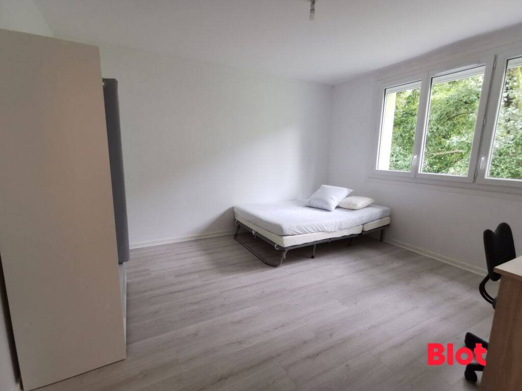 A LOUER / RENNES VILLEJEAN - T4 MEUBLÉ 3 CHAMBRES - 1 280EUR CC — 3