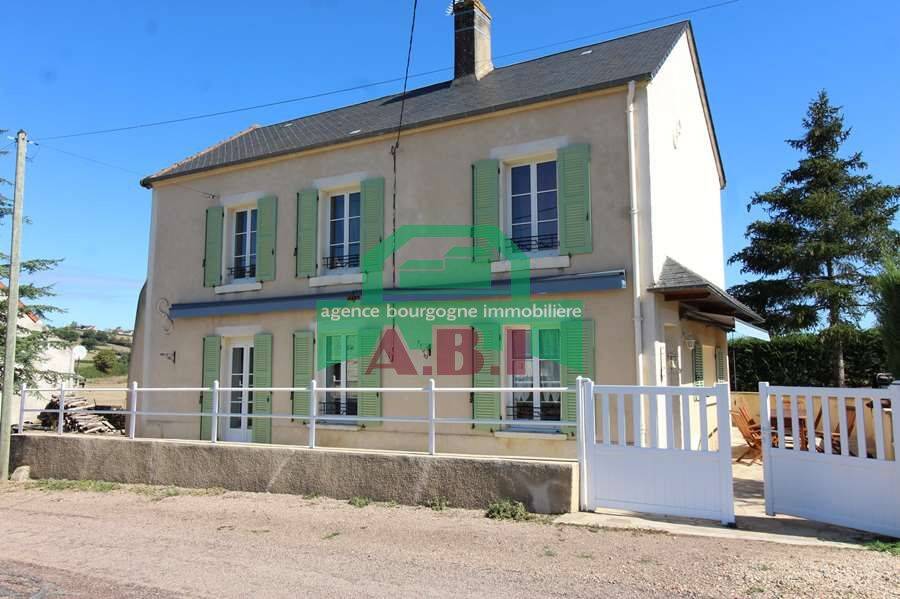 Maison 6 pièces 125 m² · à Moraches · 125 m² · 170 000 €