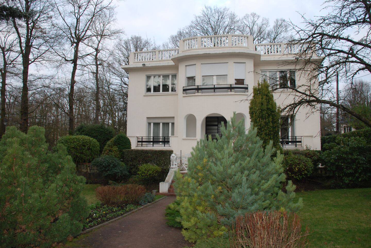 Maison 12 pièces 360 m² · à Vaucresson · 360 m² · 2 490 000 €