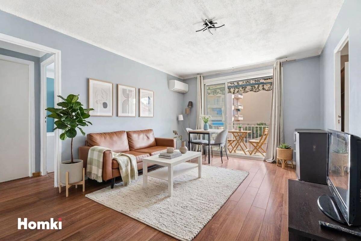 Appartement 4 pièces 64 m² · à Antibes · 64 m² · 229 000 €