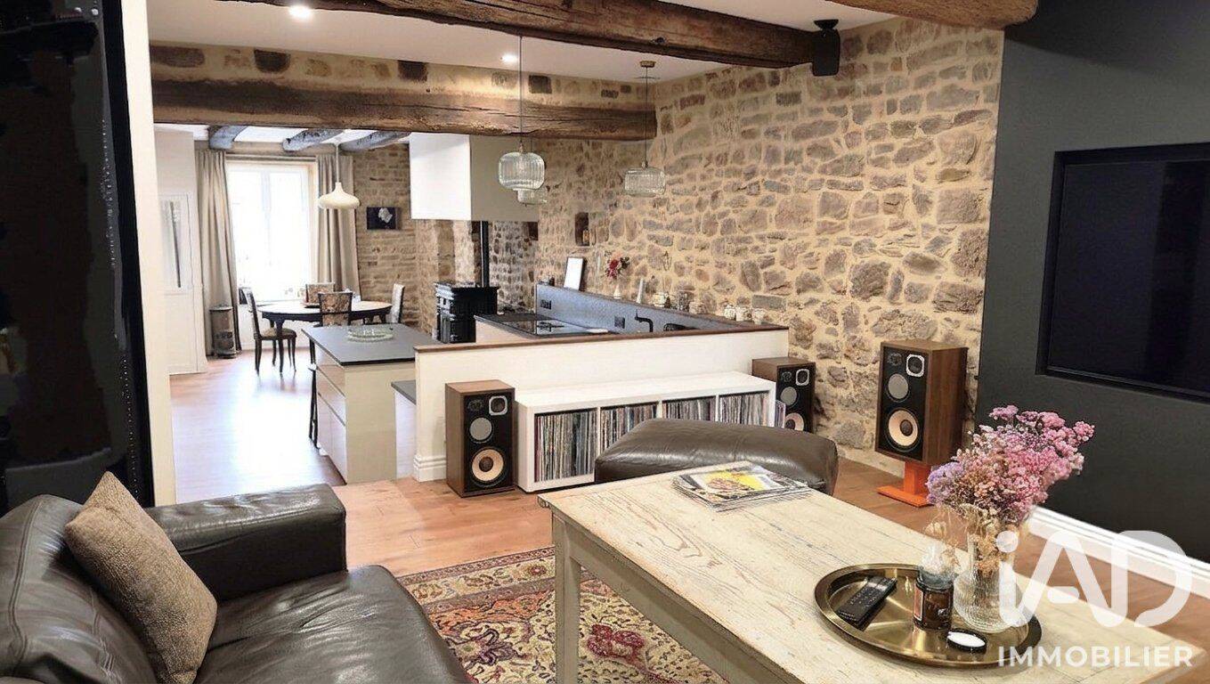 Maison 4 pièces 128 m² · à Saint-Aubin-du-Cormier · 127,7 m² · 342 000 €