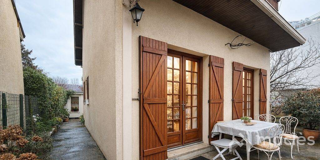 Maison 5 pièces 100 m² · à Le Blanc-Mesnil · 100 m² · 324 000 €