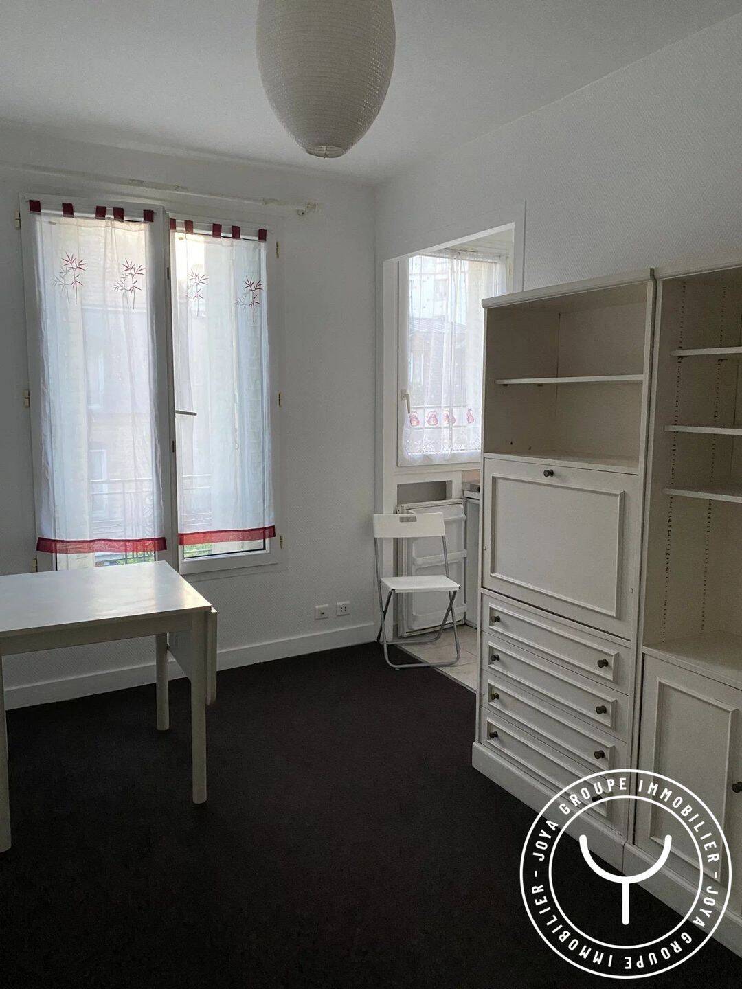 Appartement 1 pièce 19 m² · à Boulogne-Billancourt · 18,5 m² · 735 €