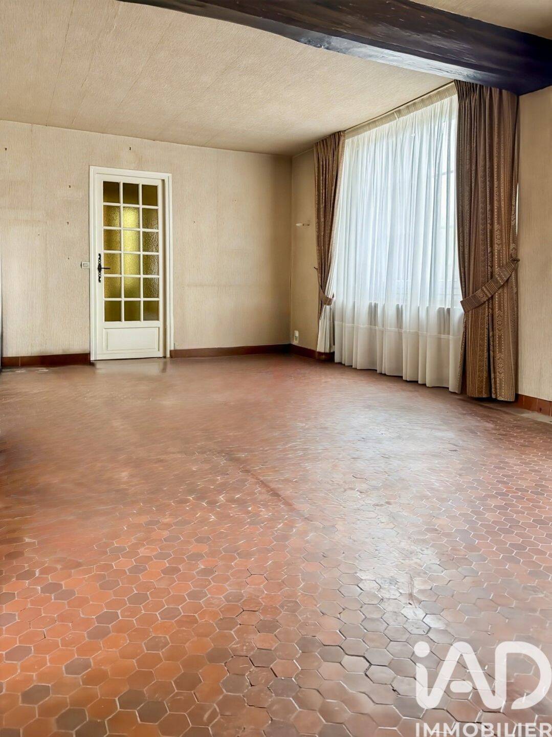 Maison 5 pièces 114 m² · à Champigny · 114 m² · 179 500 €