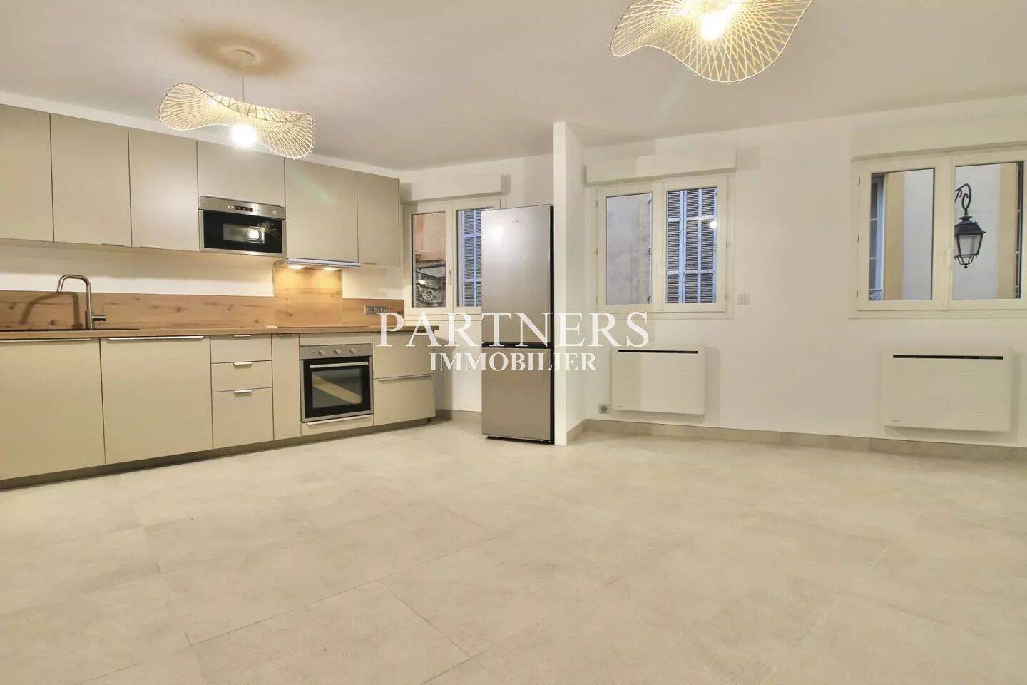 Appartement 2 pièces 48 m² · à Aix-en-Provence · 48,4 m² · 1 090 €/mois