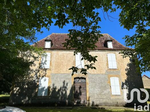 Demeure à vendre 199 700 € 6 pièces 4 chambres 213 m² 20 850 m² de terrain Louvigny 64410