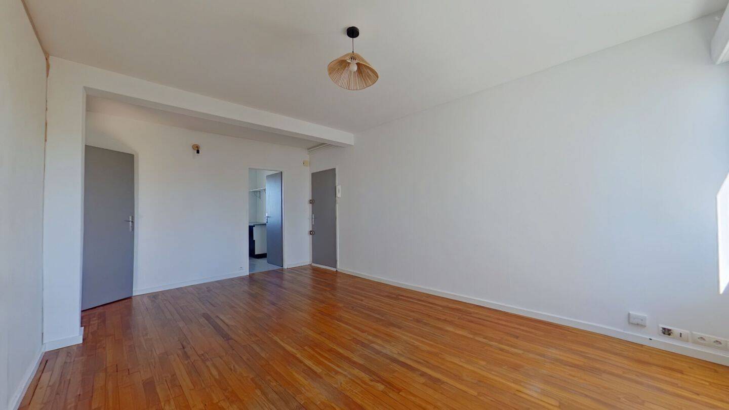 Appartement 3 pièces 56 m² · à Tours · 55,9 m² · 109 000 €
