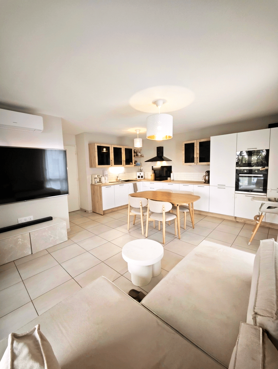 Appartement 3 pièces 60 m² · à Vaulx-en-Velin · 60 m² · 205 000 €