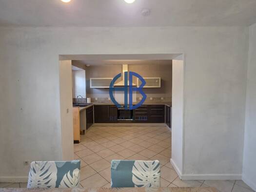 Maison à vendre 187 000 € 3 pièces 2 chambres 86 m² Centre Ville Sud-Vallée Voiron 38500