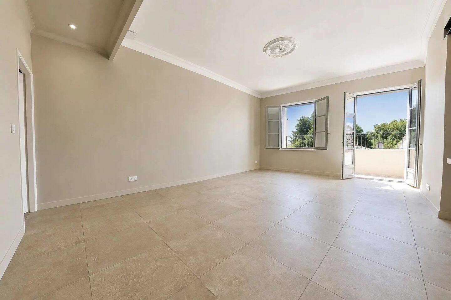 Appartement 4 pièces 91 m² · à Uzès · 90,9 m² · 495 000 €