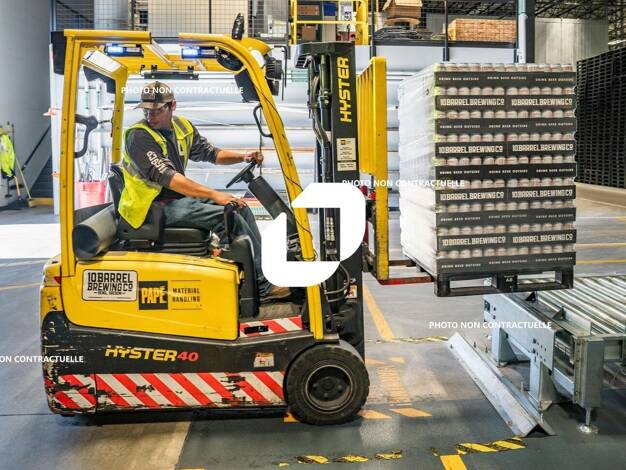 Local d'activités à vendre 600 000 € 711 m² d'espace de stockage Zone d'Activité Erdre Active La Chapelle-sur-Erdre 44240