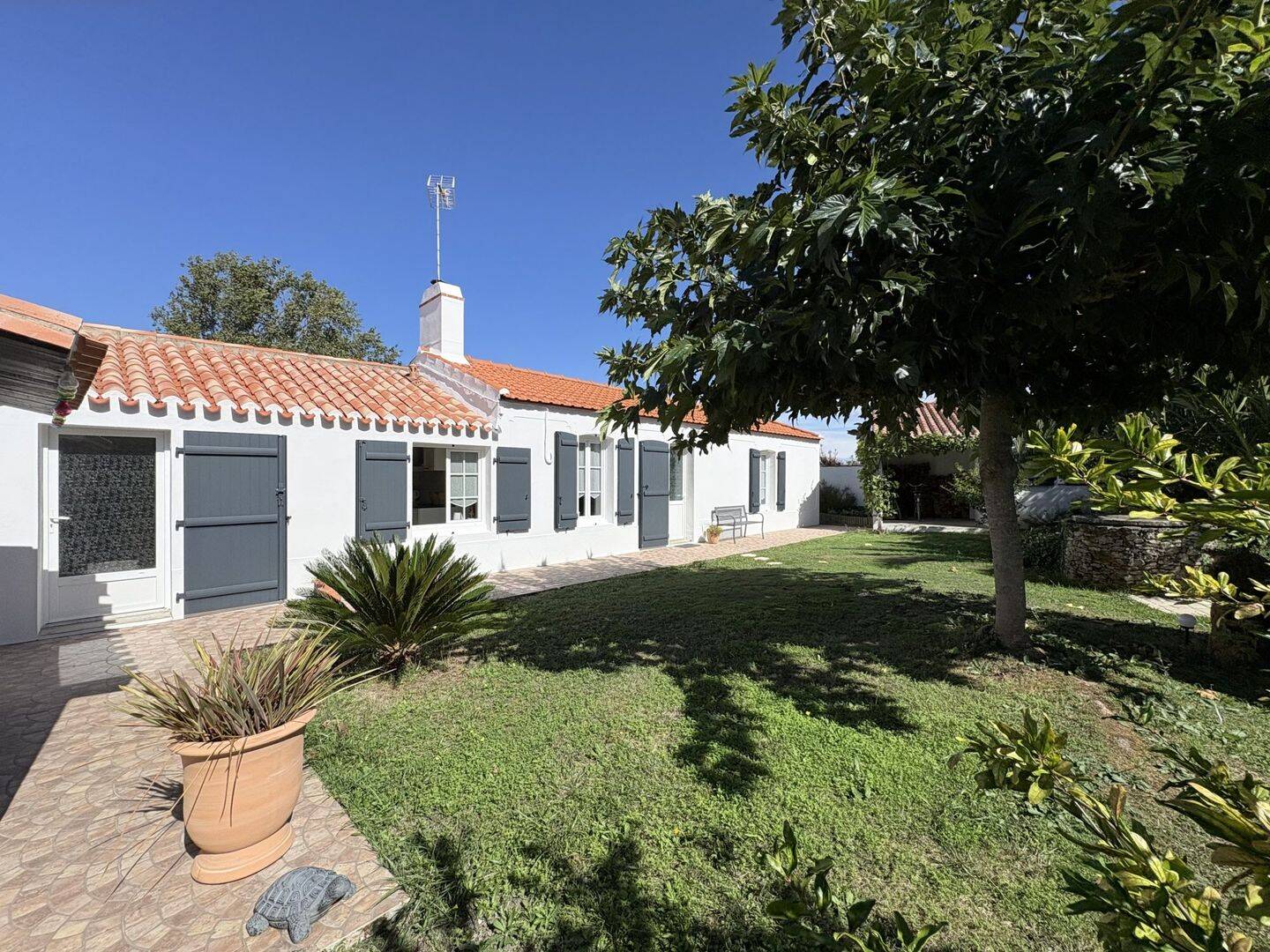 Maison 4 pièces 71 m² · à L'Épine · 71 m² · 327 600 €
