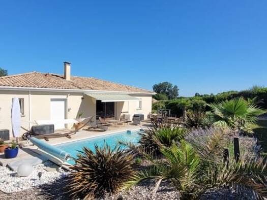 Maison à vendre 314 000 € 4 pièces 3 chambres 127 m² 894 m² de terrain Grézillac 33420