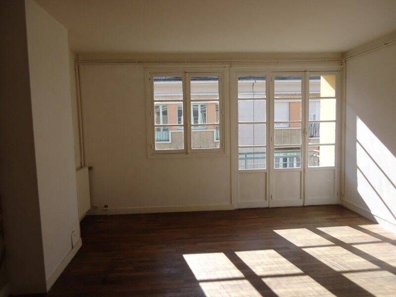 Appartement 2 pièces 48 m² · à Lisieux · 48 m² · 475 €