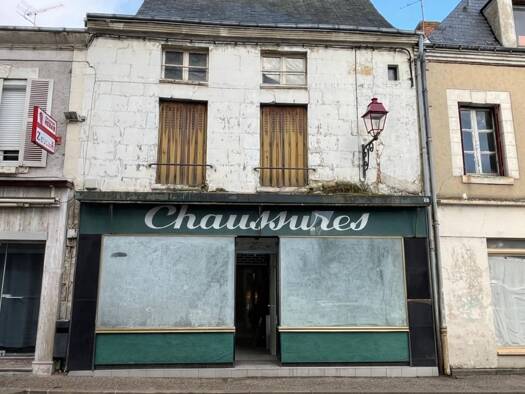 Immeuble à vendre 39 900 € 44 m² Vatan 36150