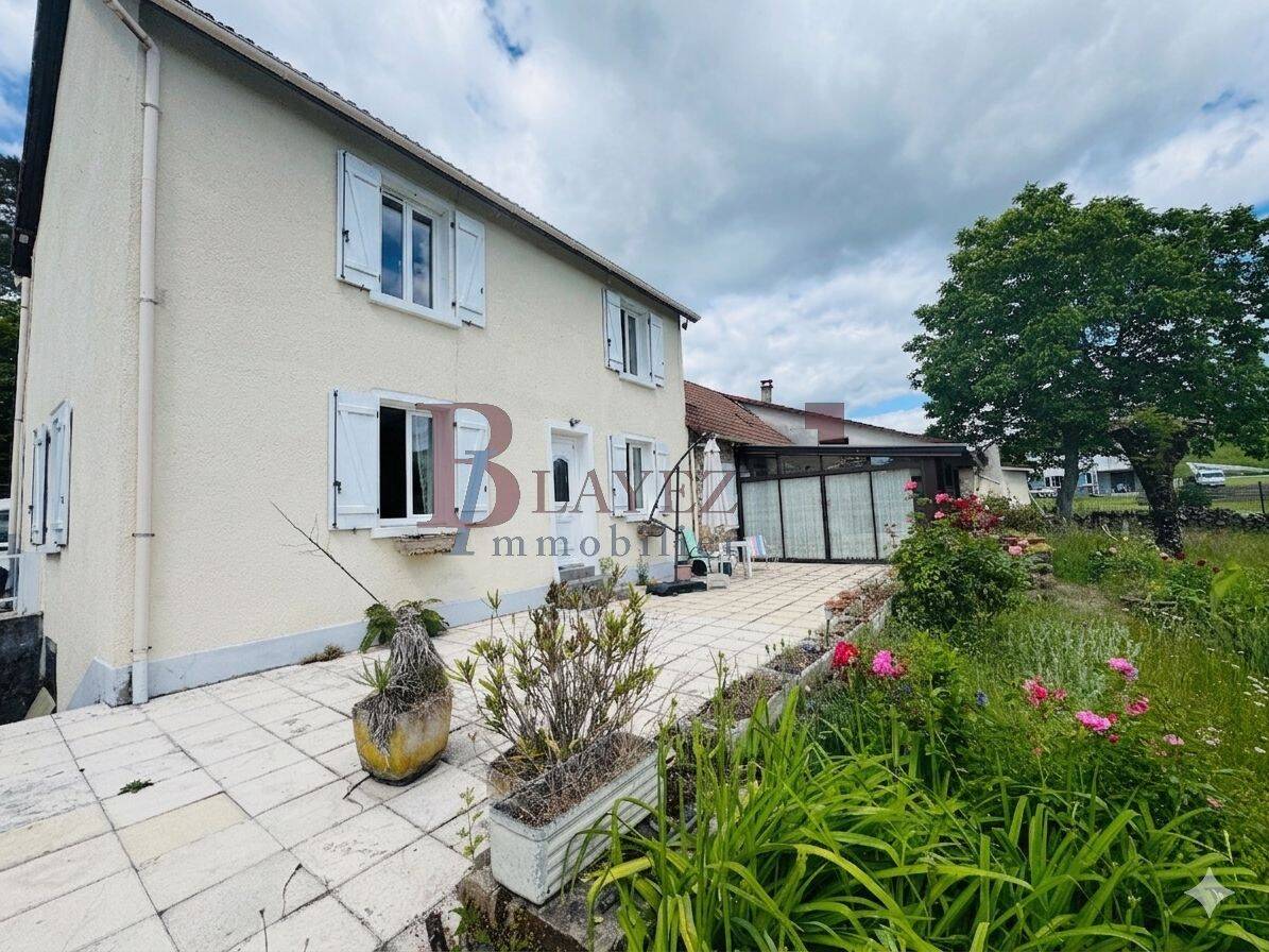 Maison 6 pièces 136 m² · à Chameyrat · 136 m² · 151 200 €