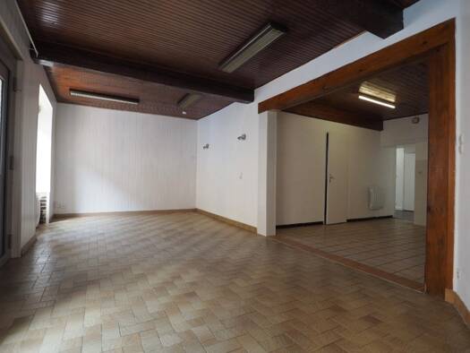 Appartement à louer 495 € 2 pièces 1 chambre 59 m² RDC Villars-les-Dombes 01330