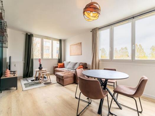 Colocation à louer 320 € 15 m² Étage 3/3 disponible dès maintenant Grand Mare Rouen 76000