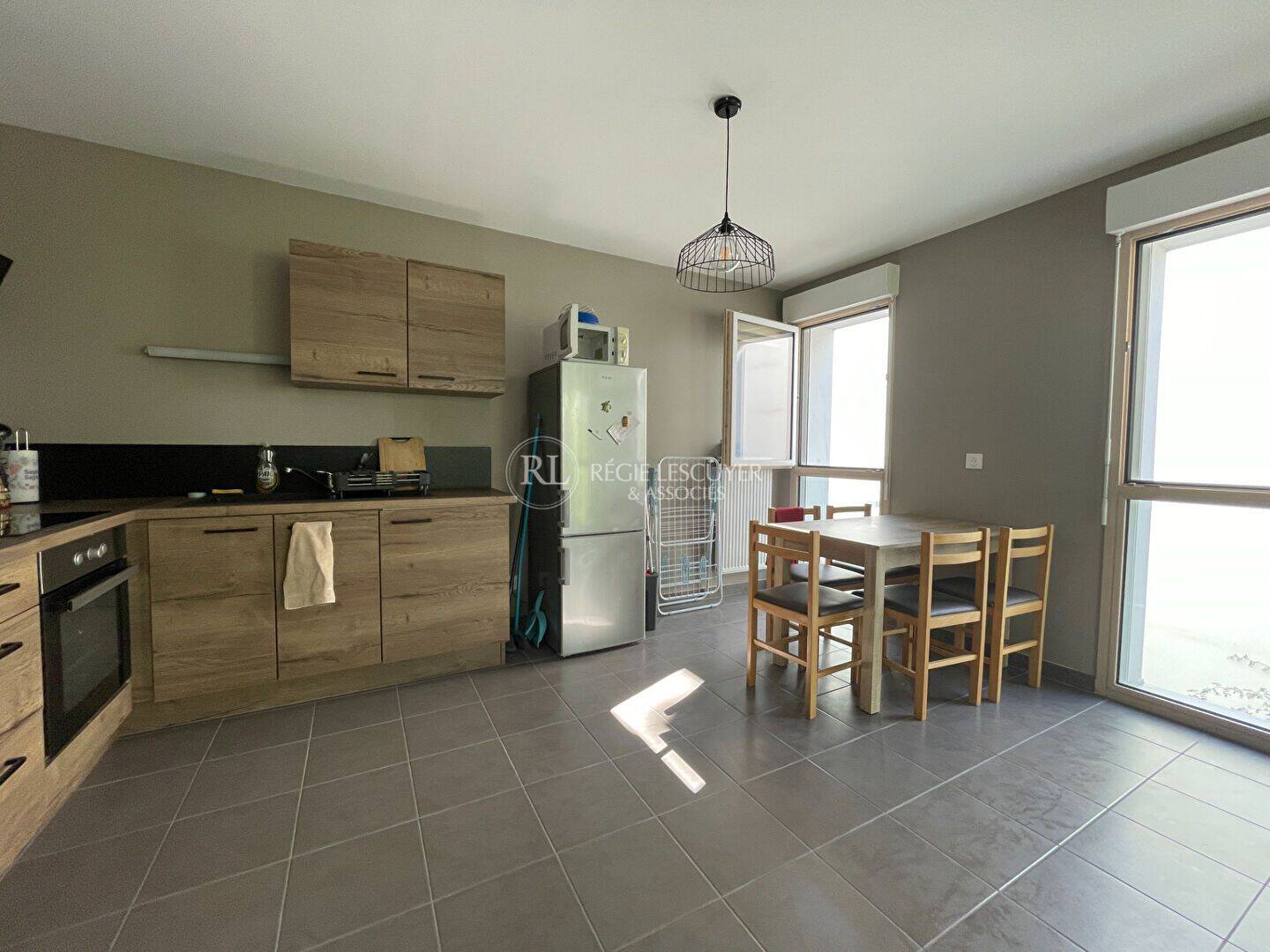 Appartement 2 pièces 45 m² · à Villeurbanne · 44,7 m² · 1 000 €/mois