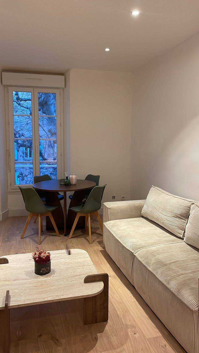 Appartement 1 pièce 38 m² · à Gardanne · 38 m² · 830 €