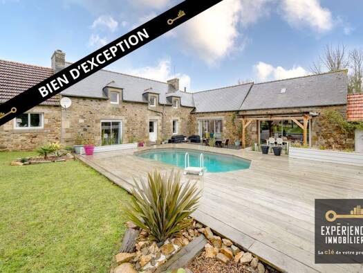 Maison à vendre 479 000 € 7 pièces 5 chambres 241,3 m² 19 000 m² de terrain Plélo 22170