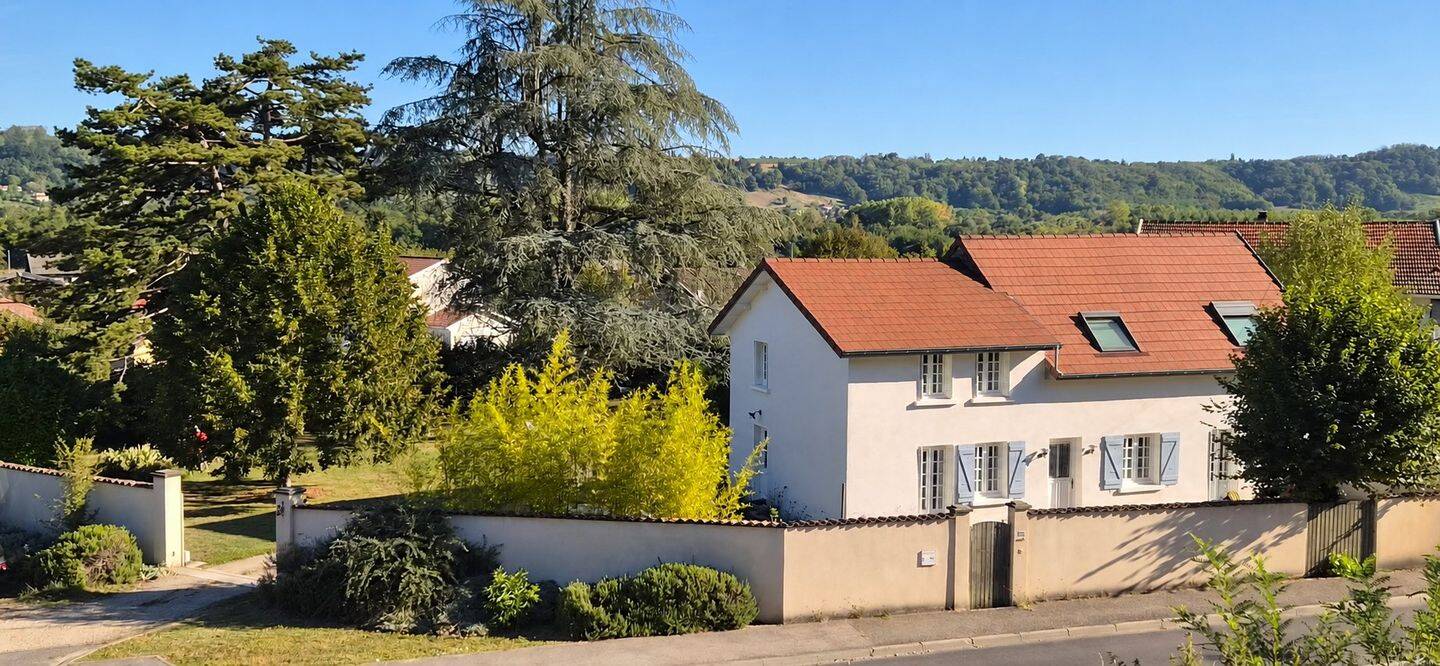 Maison 6 pièces 161 m² · à Saint-Chef · 161 m² · 368 000 €