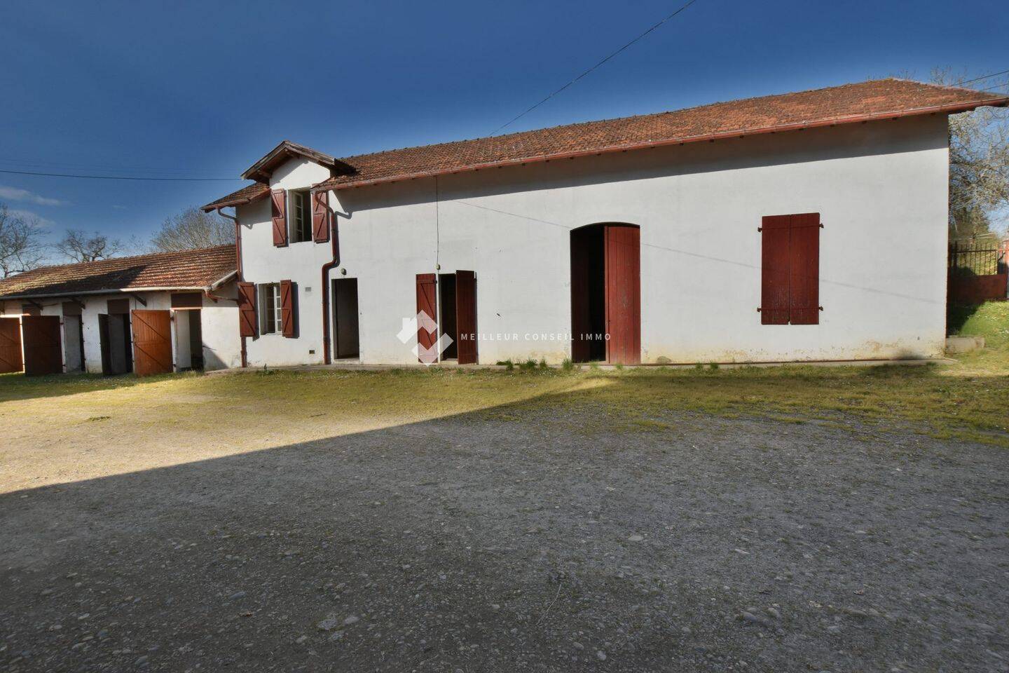 Maison 11 pièces 319 m² · à Orthez · 319 m² · 558 000 €
