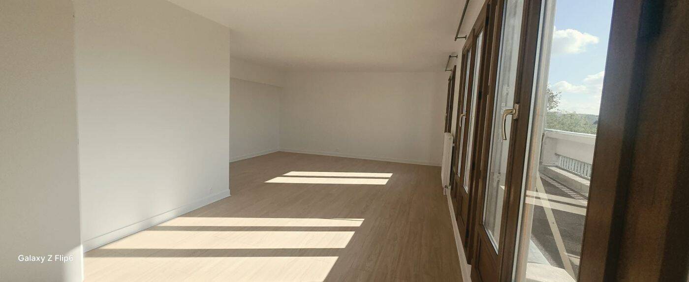 Appartement 5 pièces 103 m² · à Paris 12ème Arrondissement · 103 m² · 3 100 €/mois