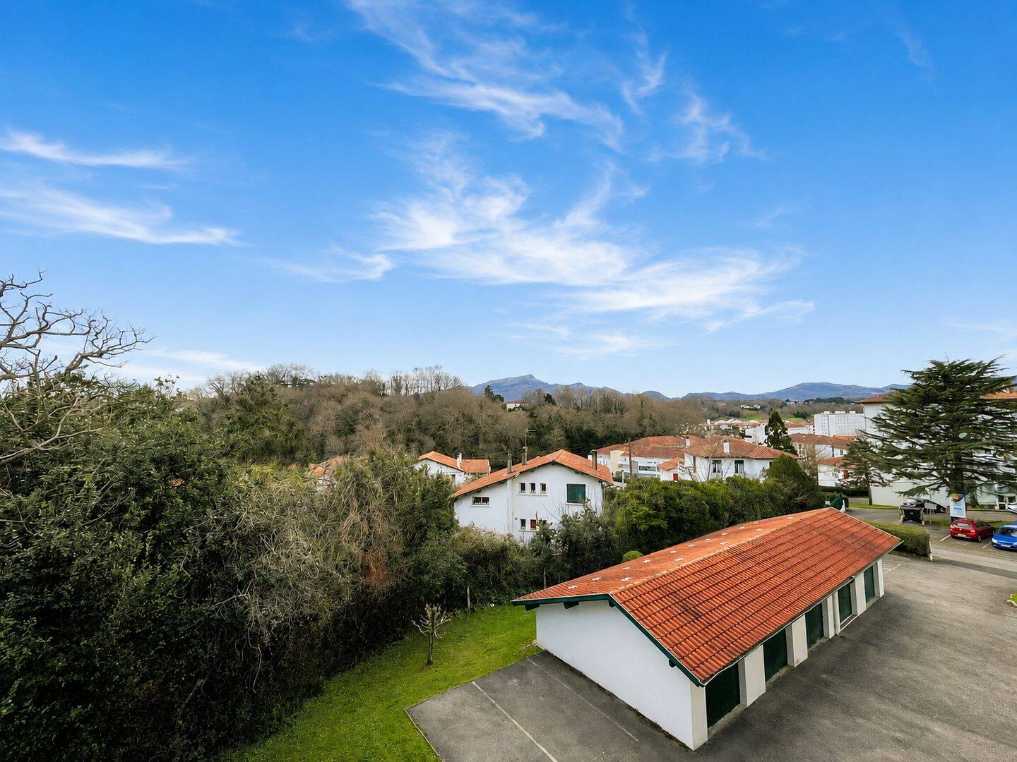 Appartement 4 pièces 82 m² · à Saint-Jean-de-Luz · 81,7 m² · 1 225 €