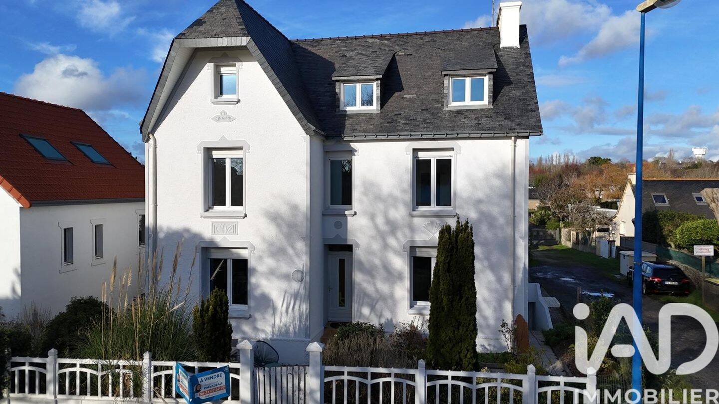 Maison 12 pièces 185 m² · à Clohars-Carnoët · 185 m² · 690 000 €