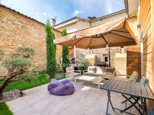 Appartement à vendre 790 000 € 6 pièces 4 chambres 165 m² RDC Collonges-au-Mont-d'Or 69660