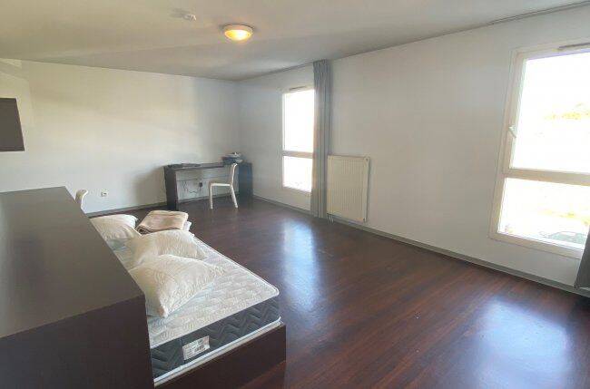 Appartement 1 pièce 28 m² · à Talence · 28 m² · 823 €